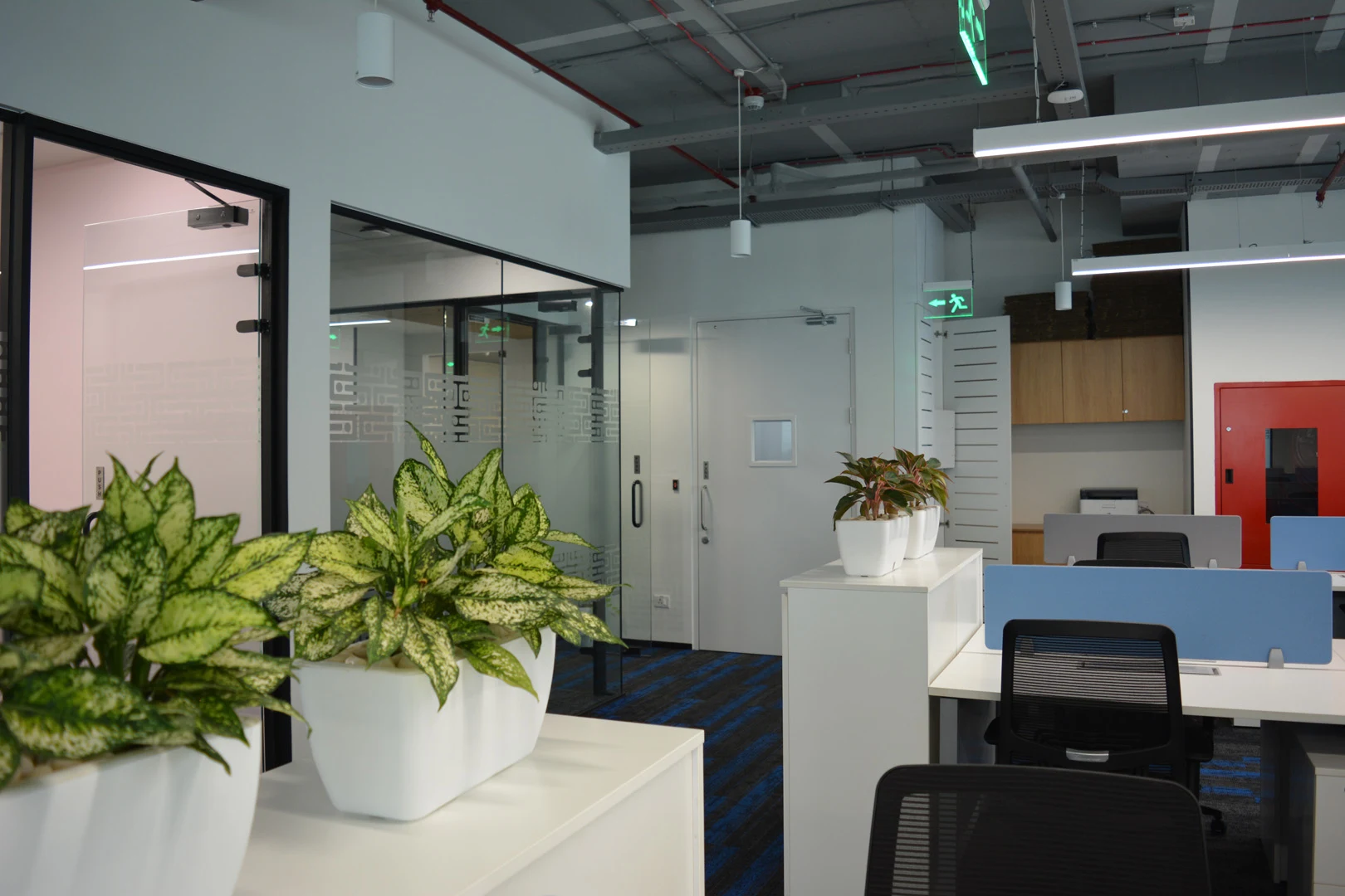 110 Person Managed Space