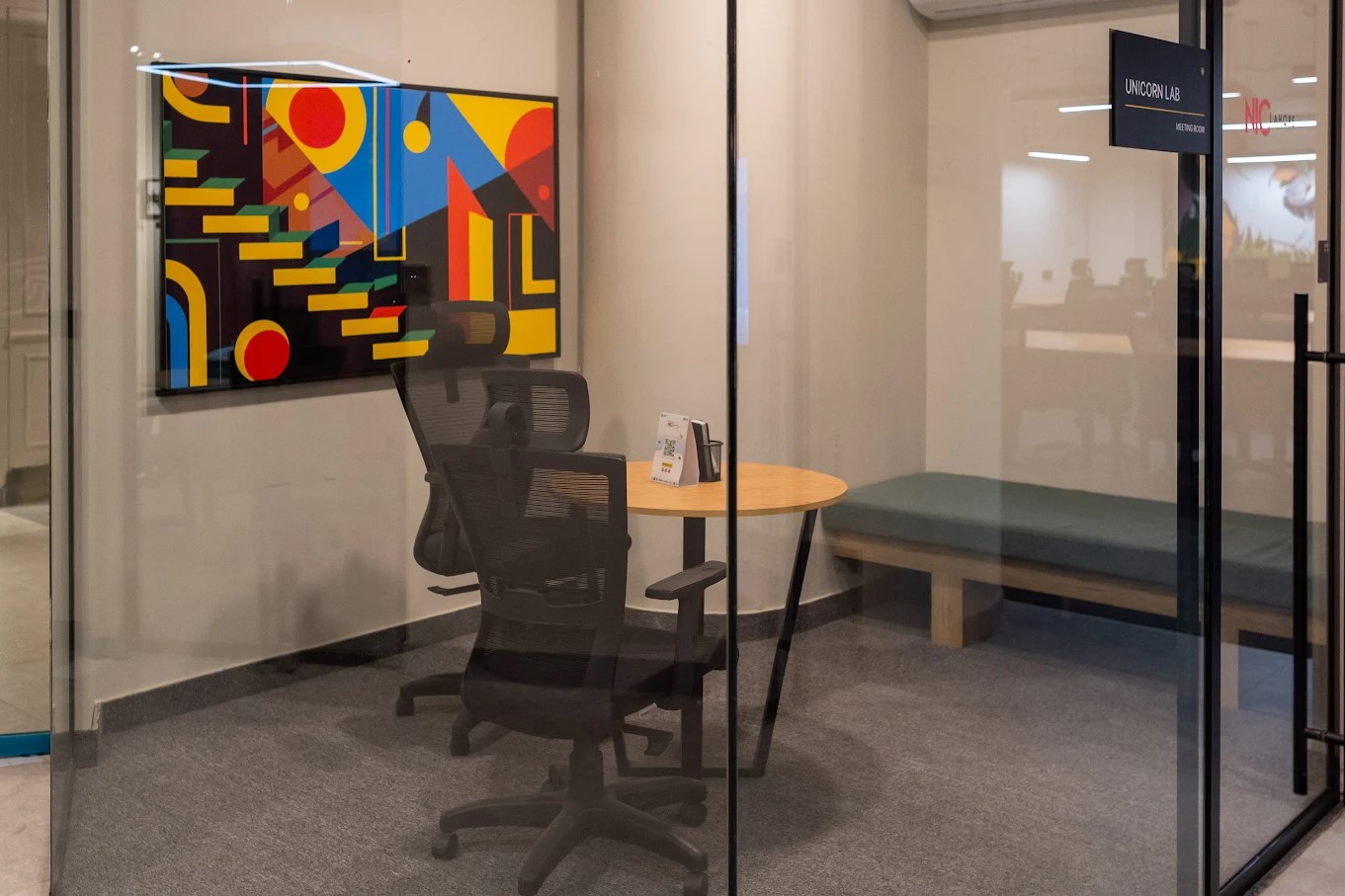 1 Person Coworking Desk