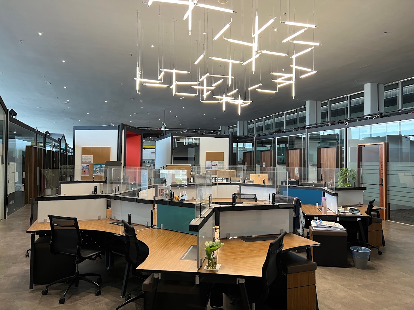 1 Person Virtual Office