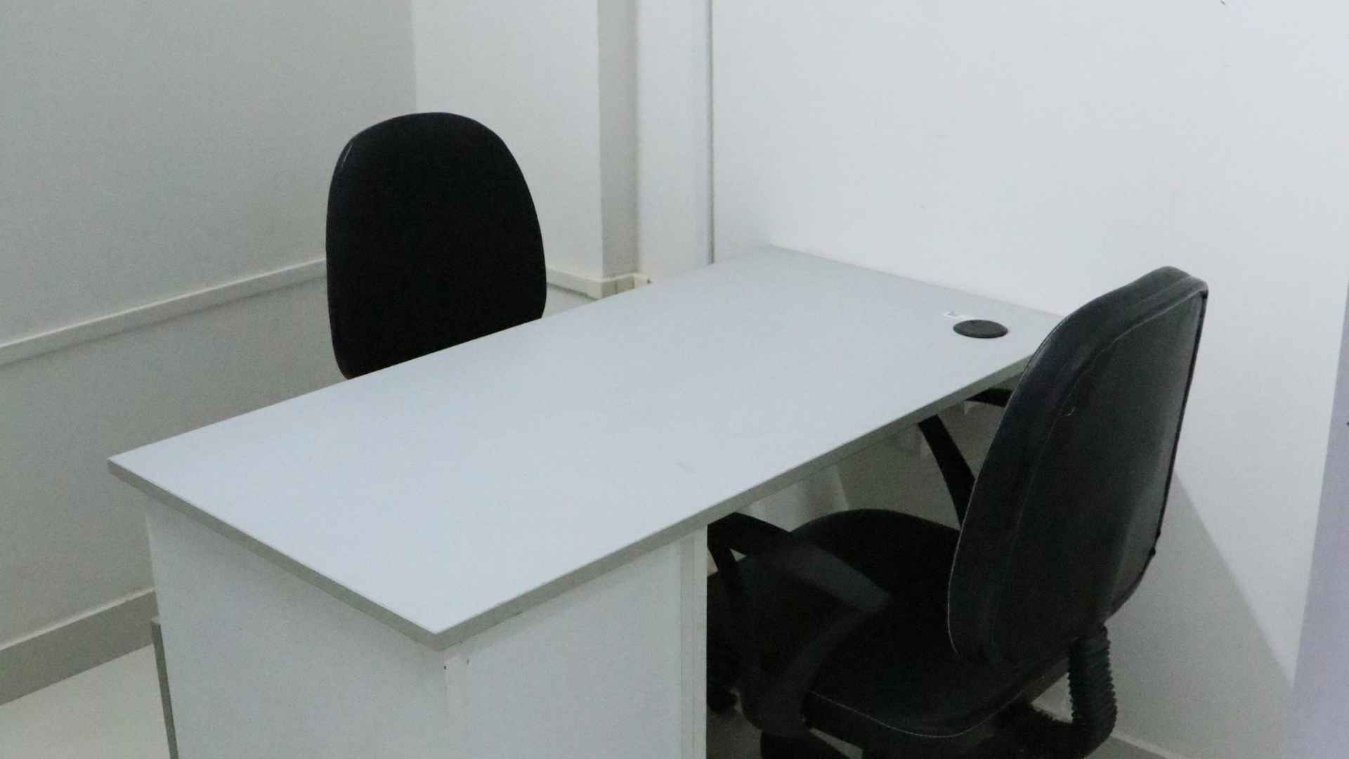 2 Person Coworking Desk