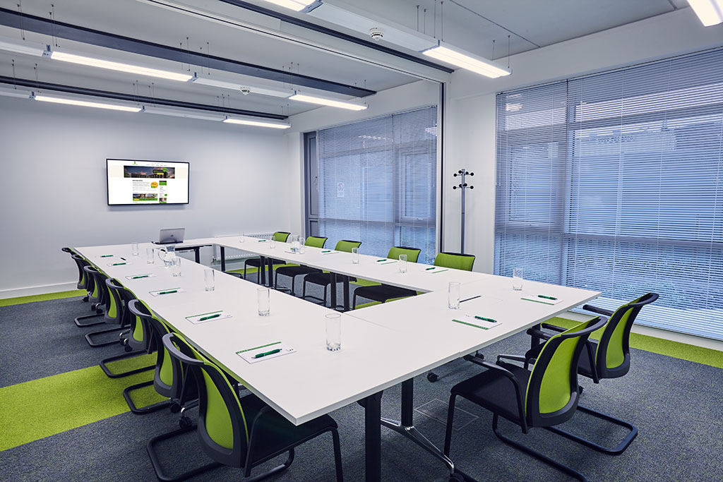 9 Person Private Office