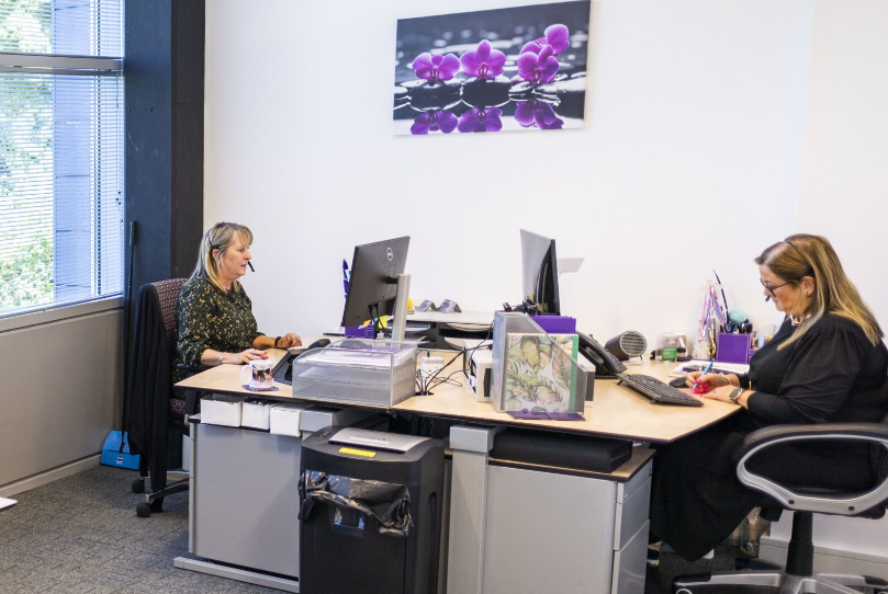 1 Person Private Office