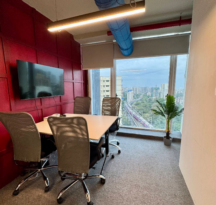 60 Person Private Office at Station New Link Rd Dn Nagar Andheri West ...