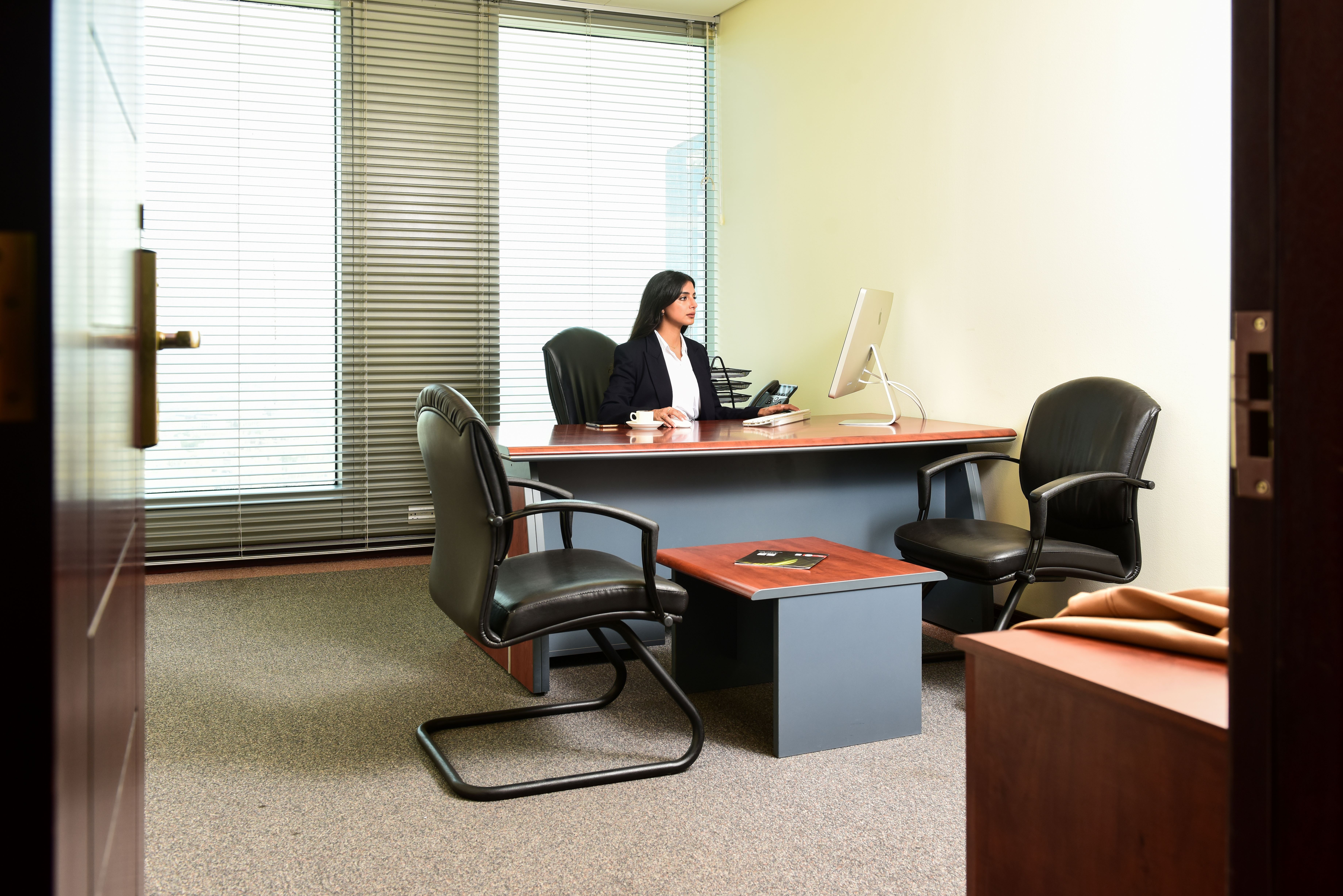 5 Person Coworking Space at Al-shuhada St, Sharq | Office Hub