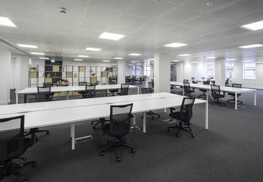 60 Person Managed Space