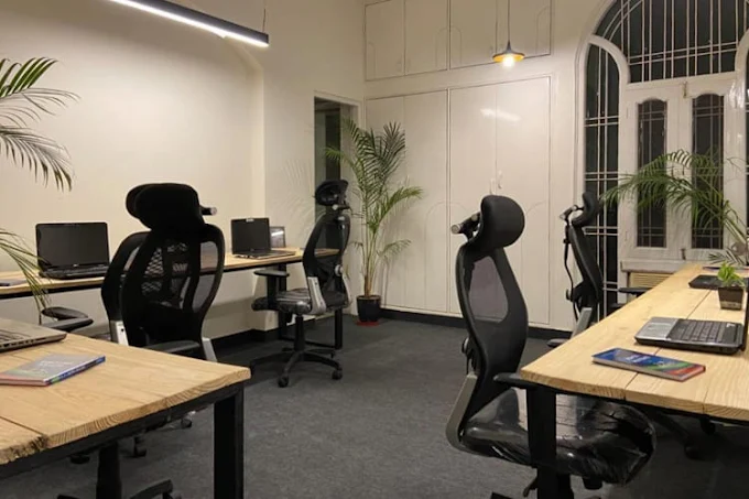 10 Person Coworking Desk