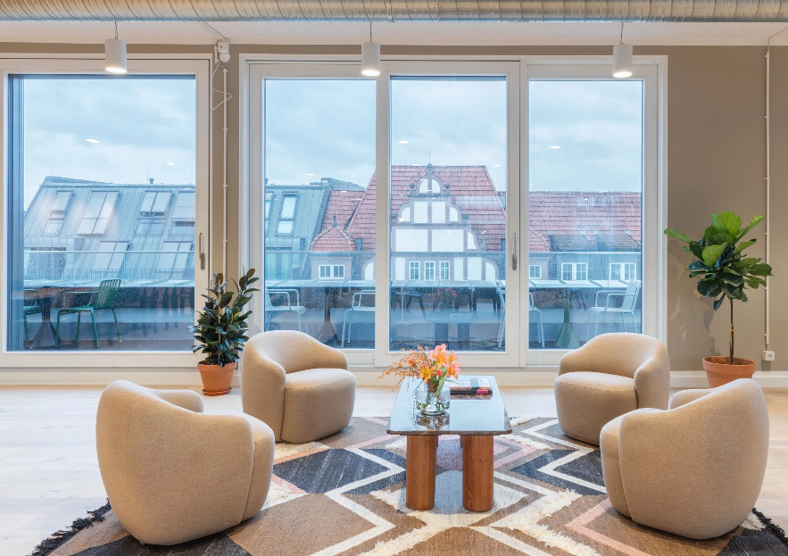 1 Person Coworking Desk