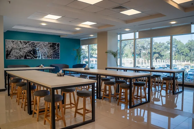 1 Person Coworking Desk