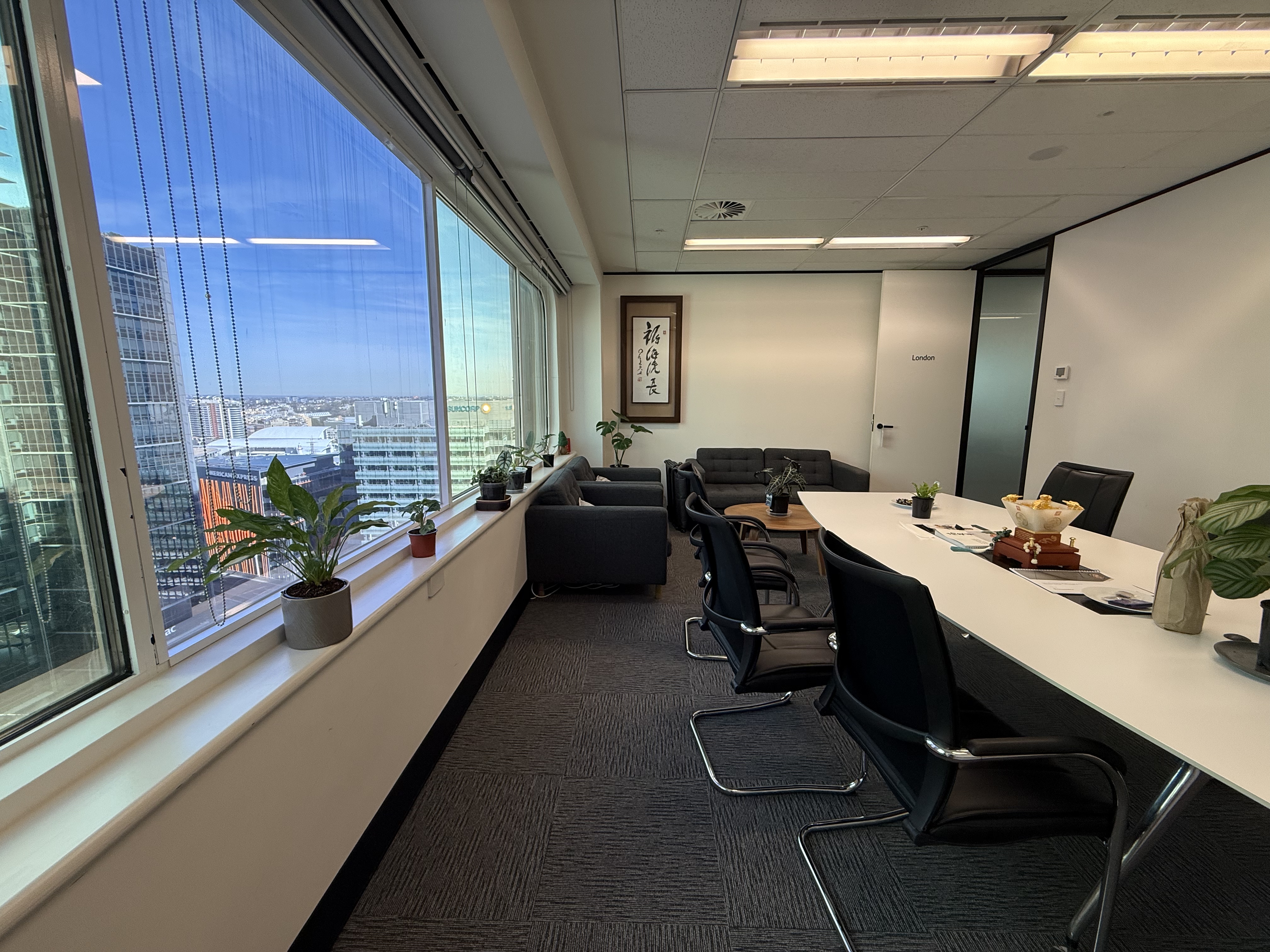 2 Person Private Office at 55 Clarence Street, Sydney | Office Hub