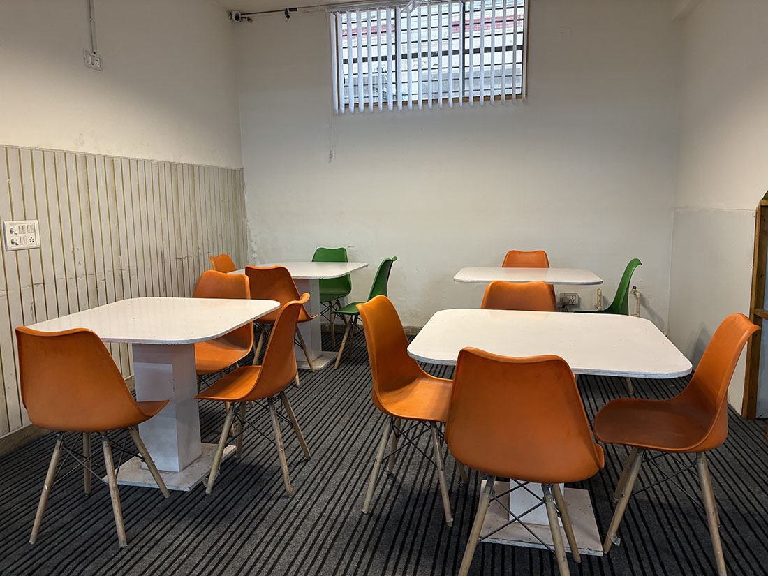 3 Person Coworking Desk