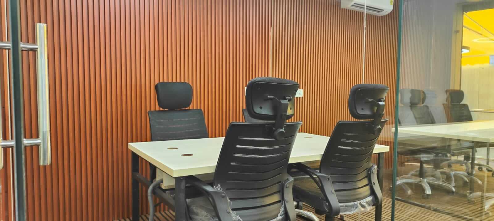 5 Person Coworking Desk