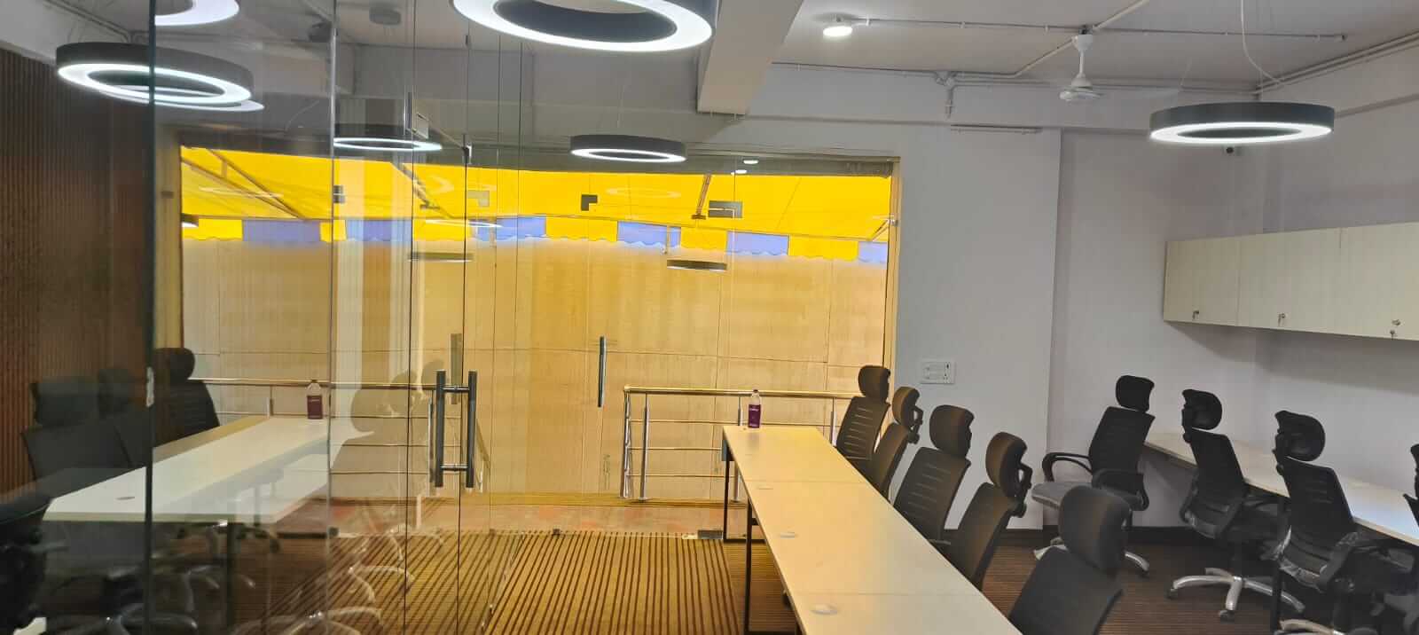 4 Person Coworking Desk