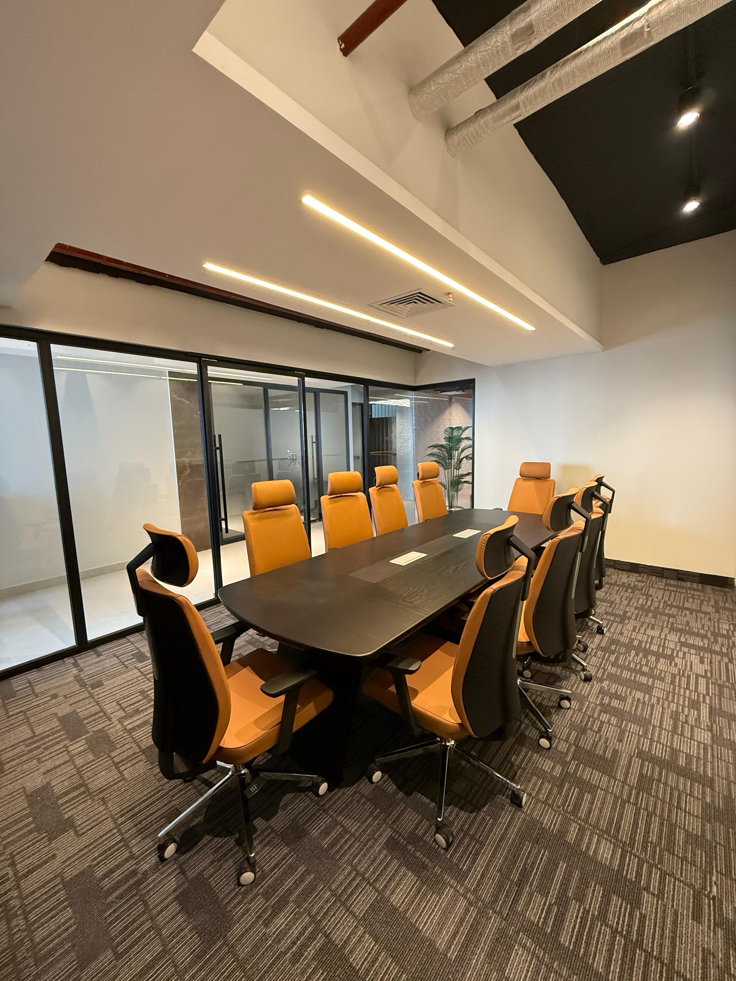 7 Person Coworking Space at Main Pine Avenue, Lahore | Office Hub
