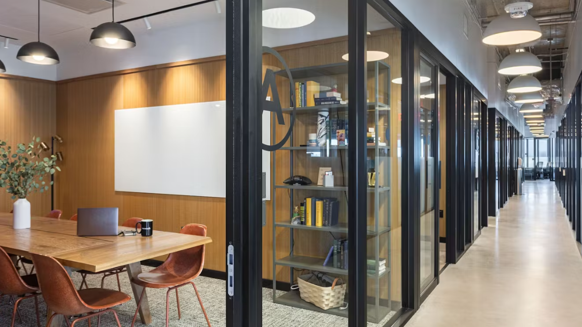 1 Person Coworking Desk