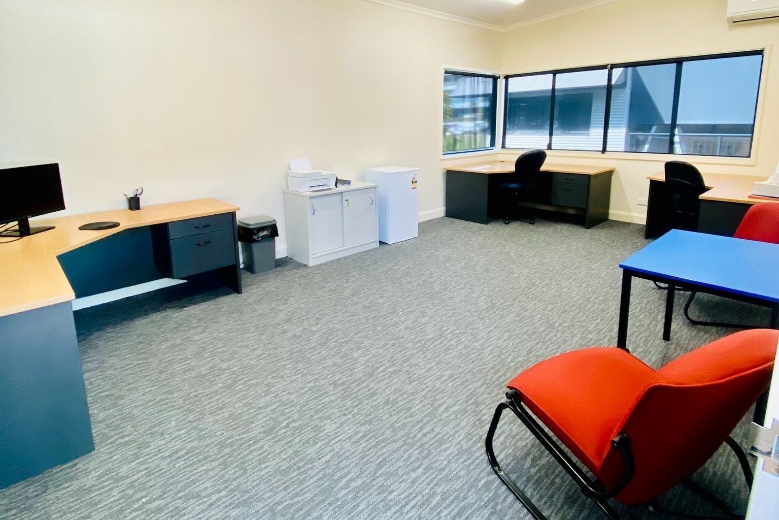 3 Person Private Office