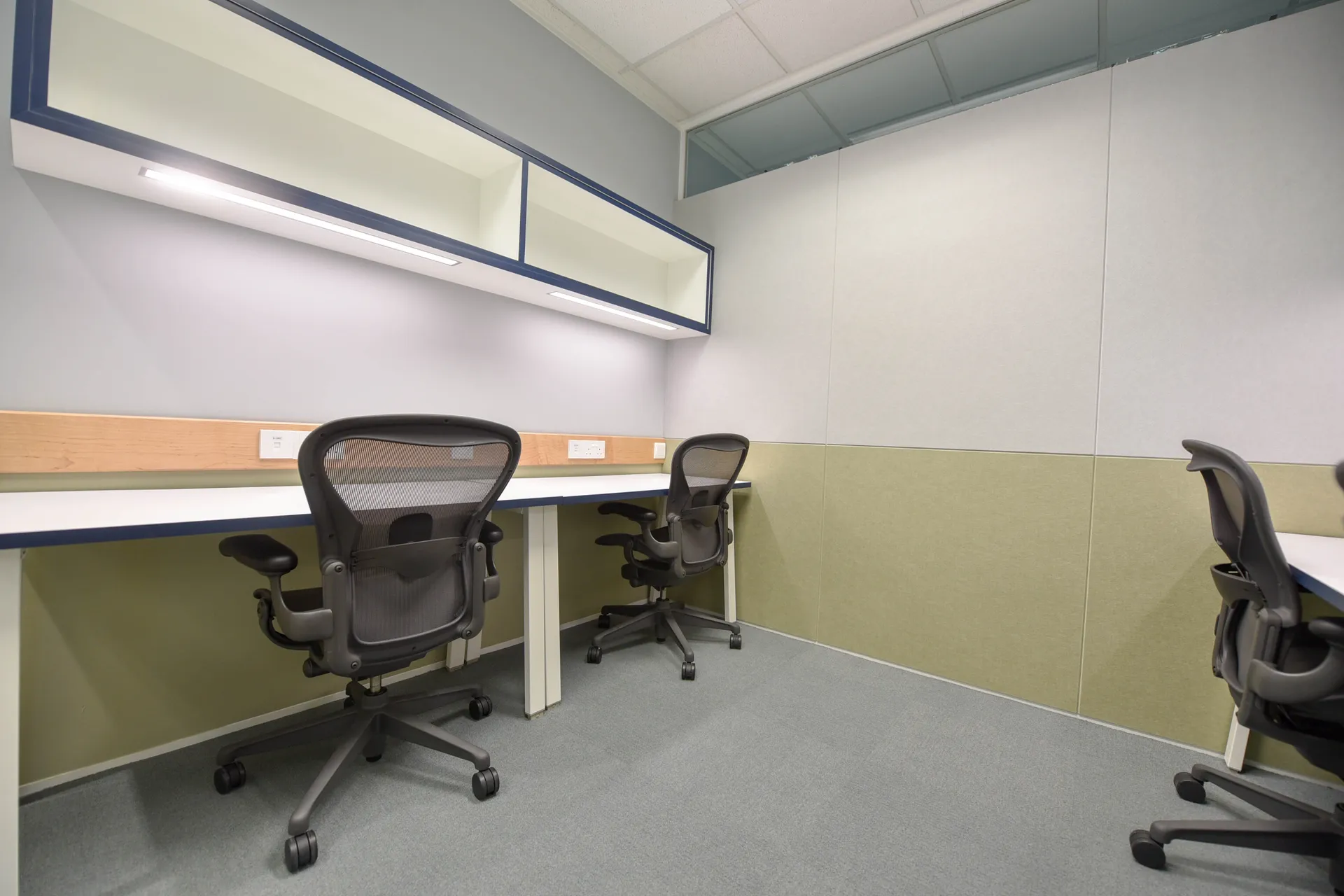 4 Person Private Office