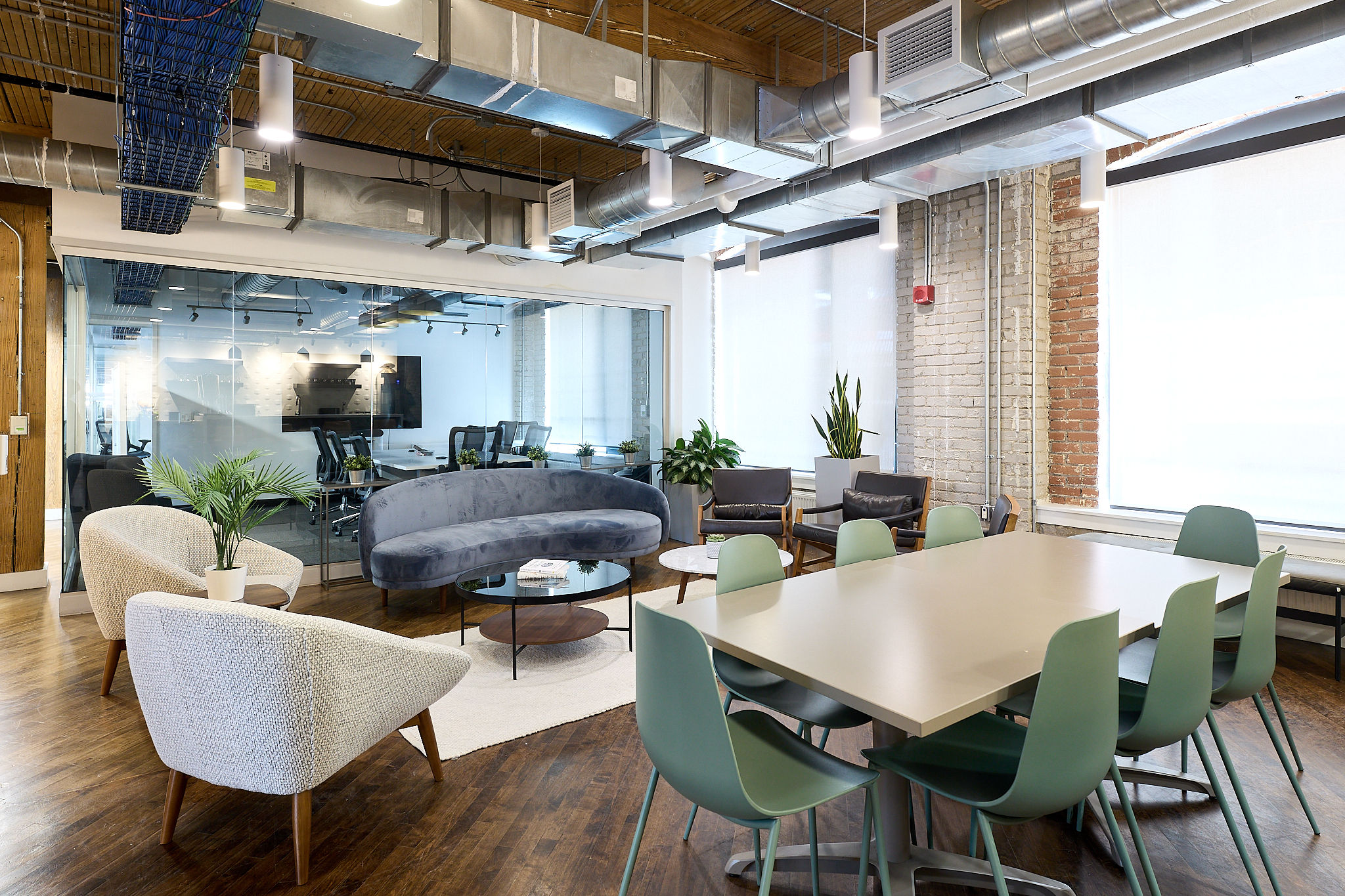 9 Person Private Office