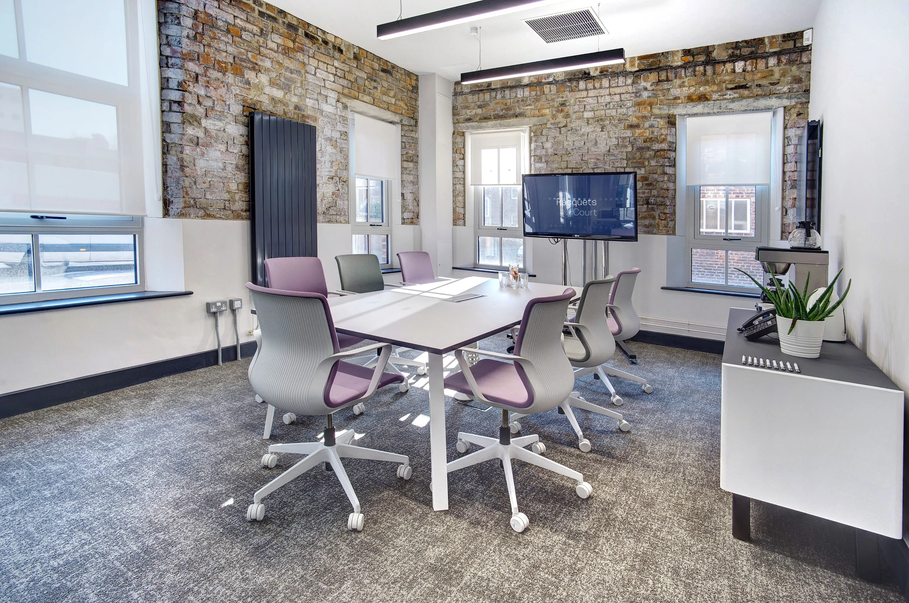 1 Person Virtual Office