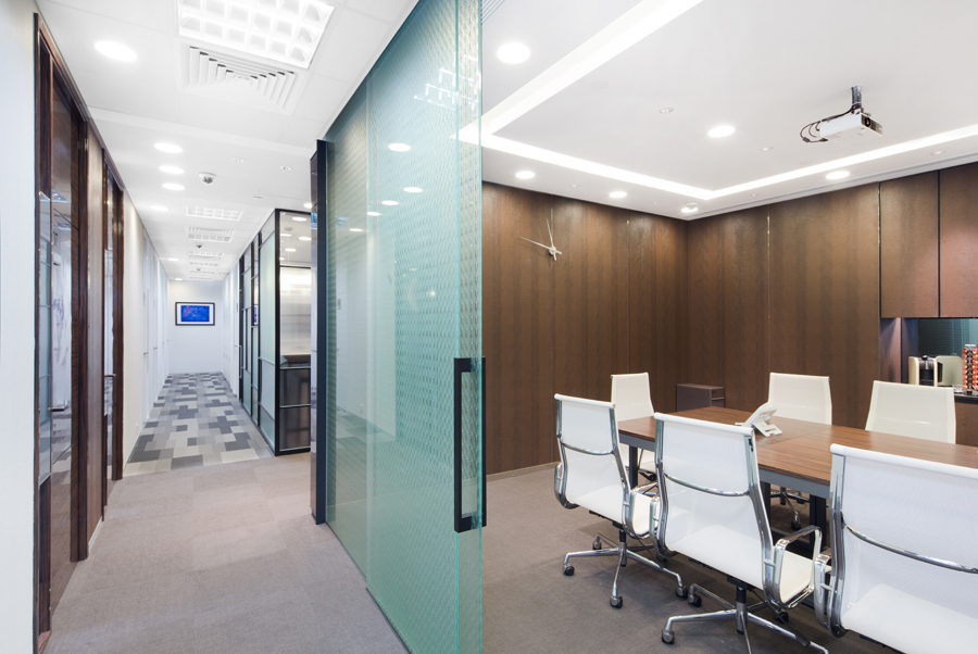 10 Person Private Office