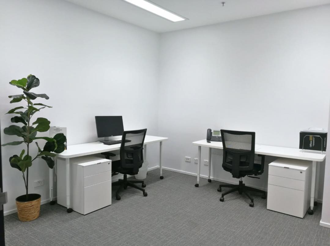 3 Person Private Office