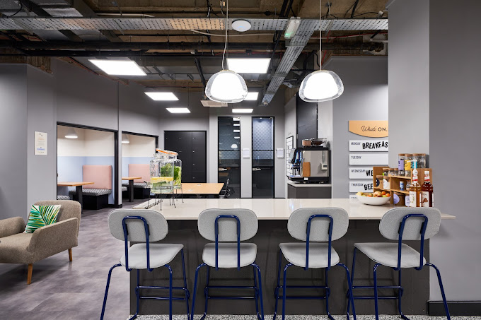 1 Person Coworking Desk