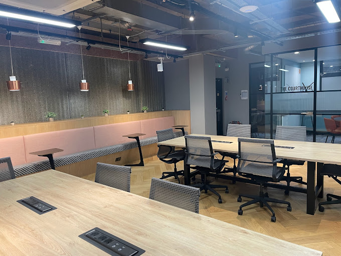 5 Person Coworking Desk