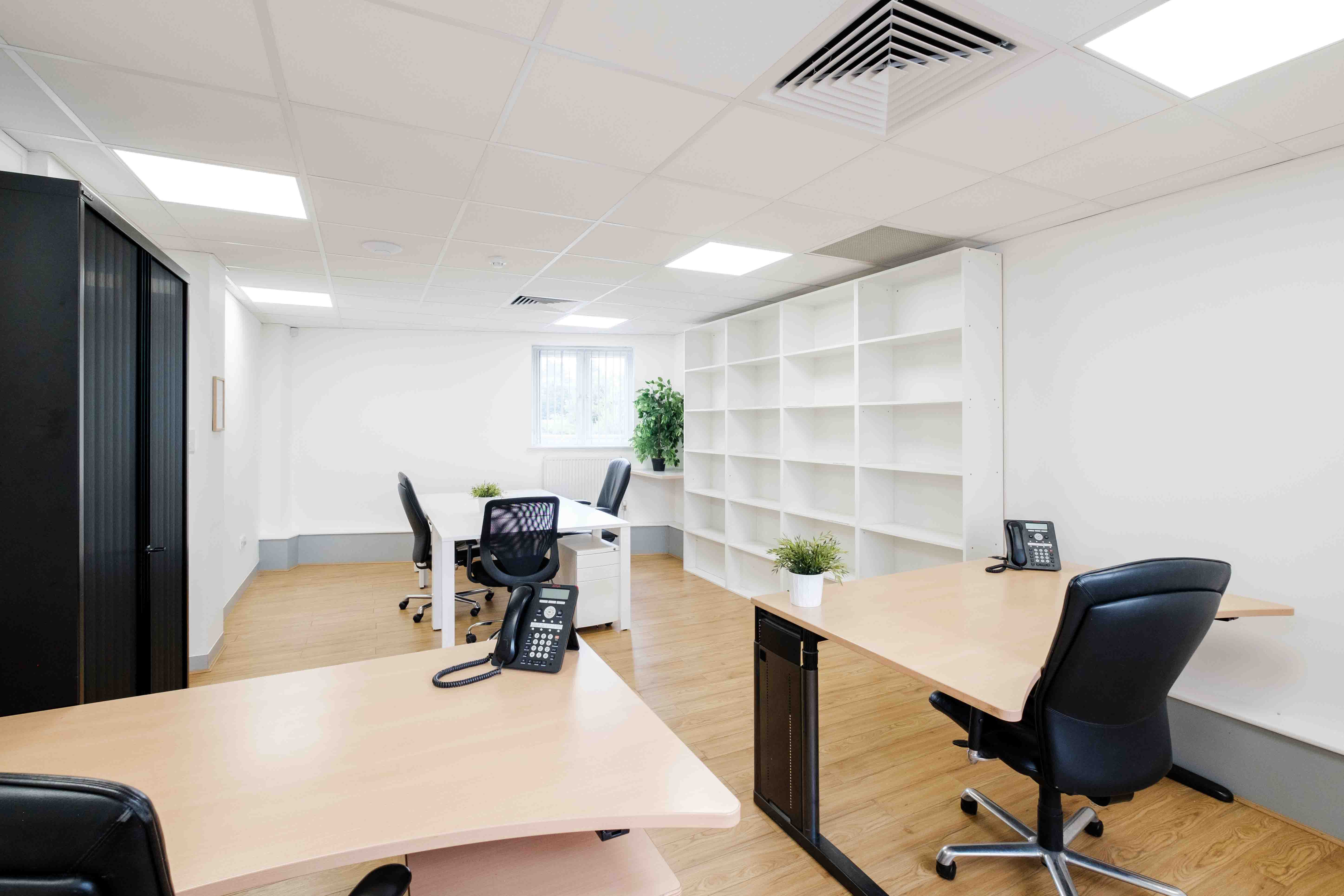 4 Person Private Office