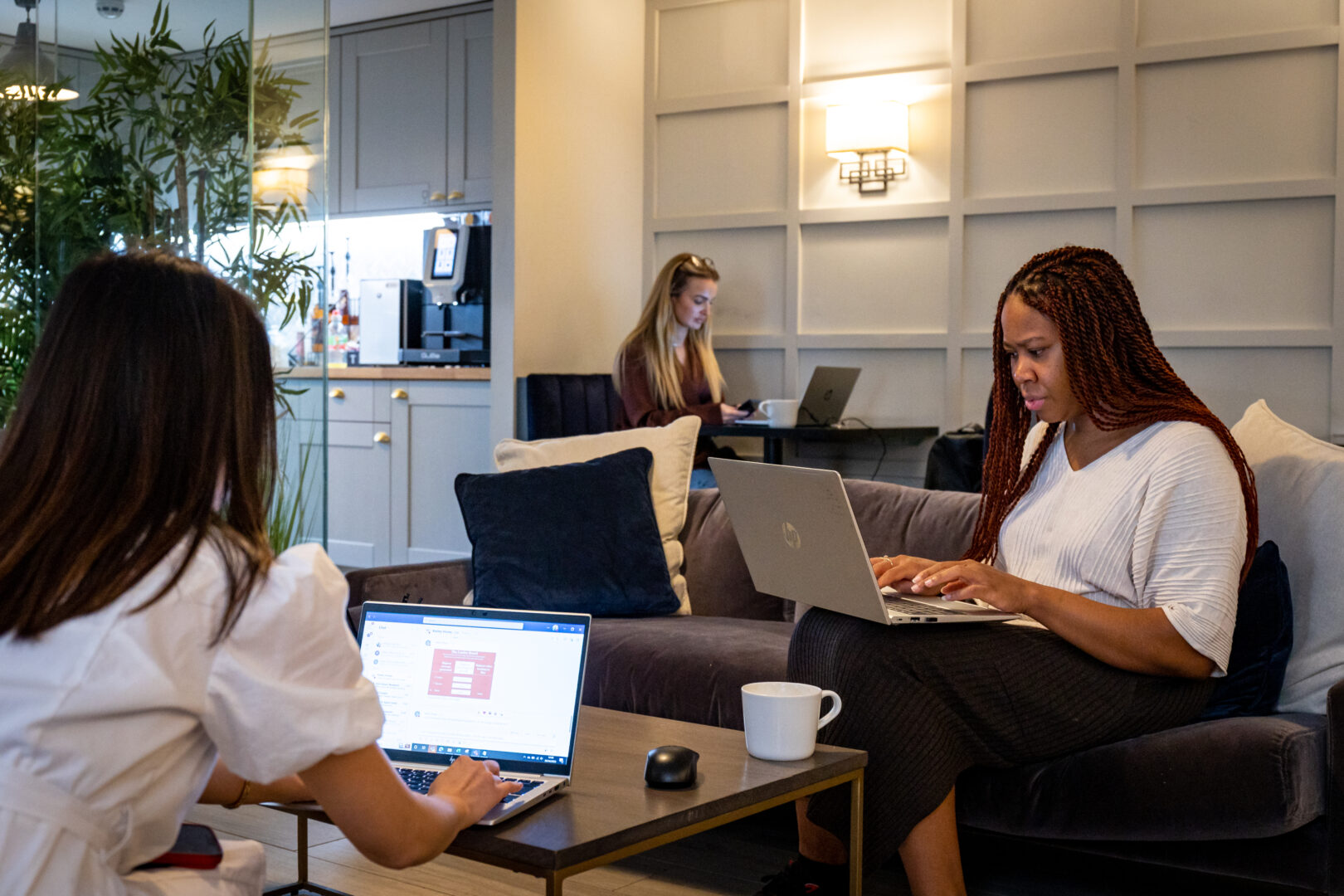 10 Person Private Office