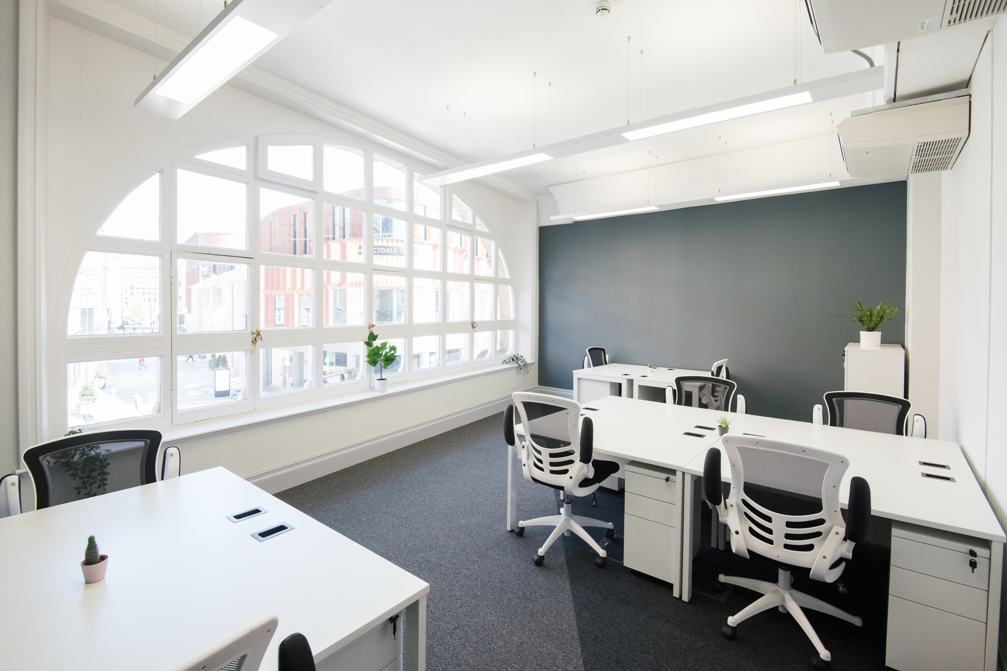 4 Person Private Office