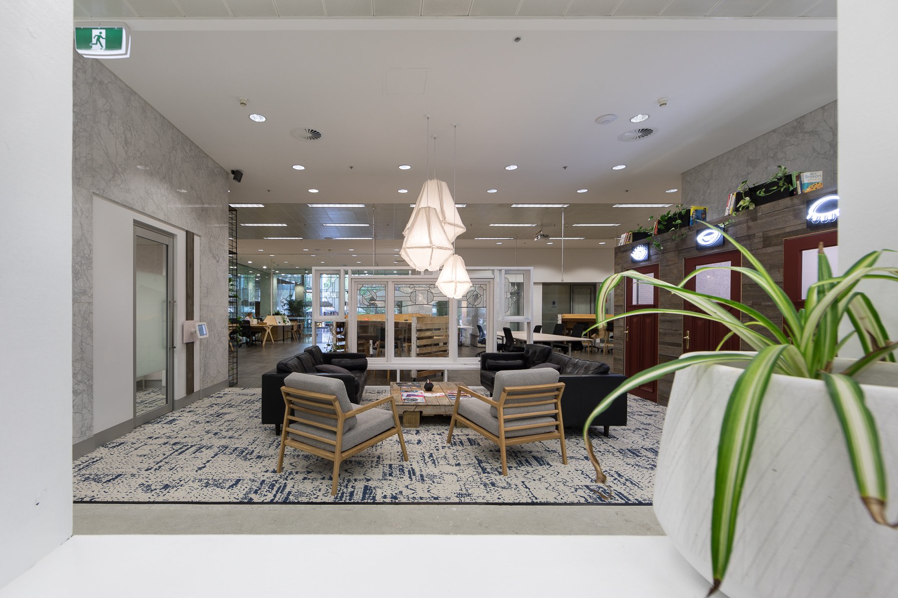 1 Person Coworking Desk