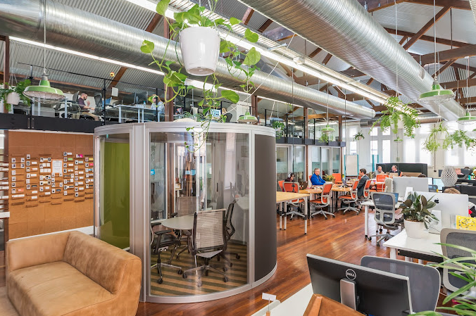 5 Person Coworking Desk