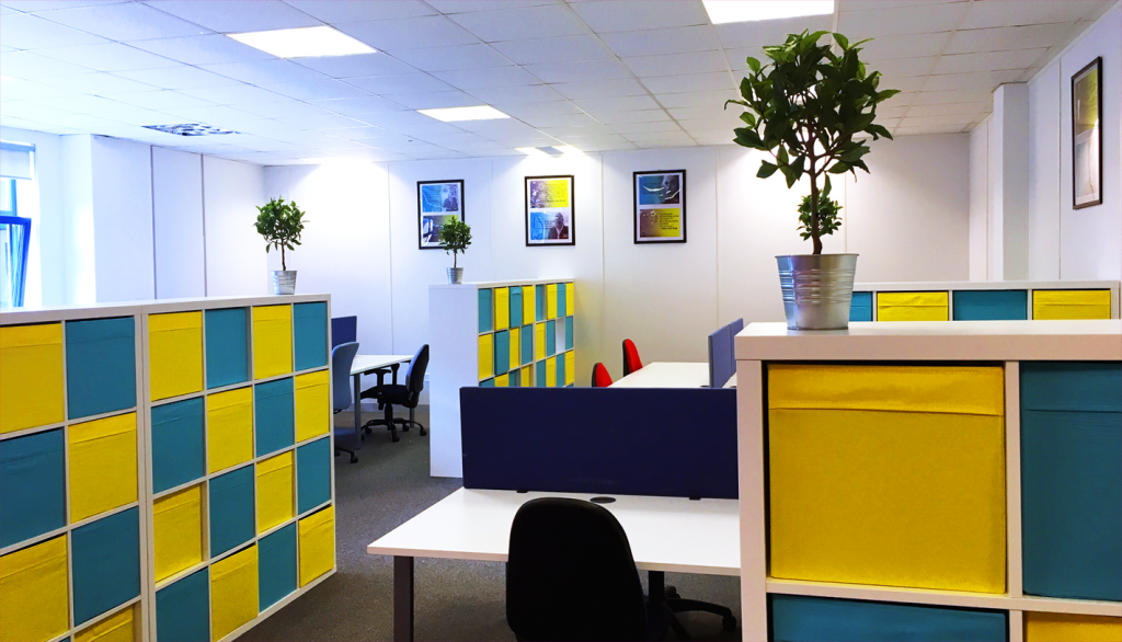 3 Person Coworking Desk