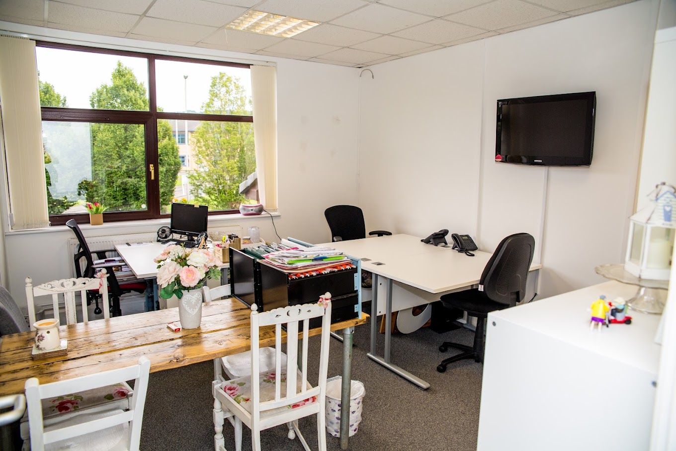 1 Person Coworking Desk