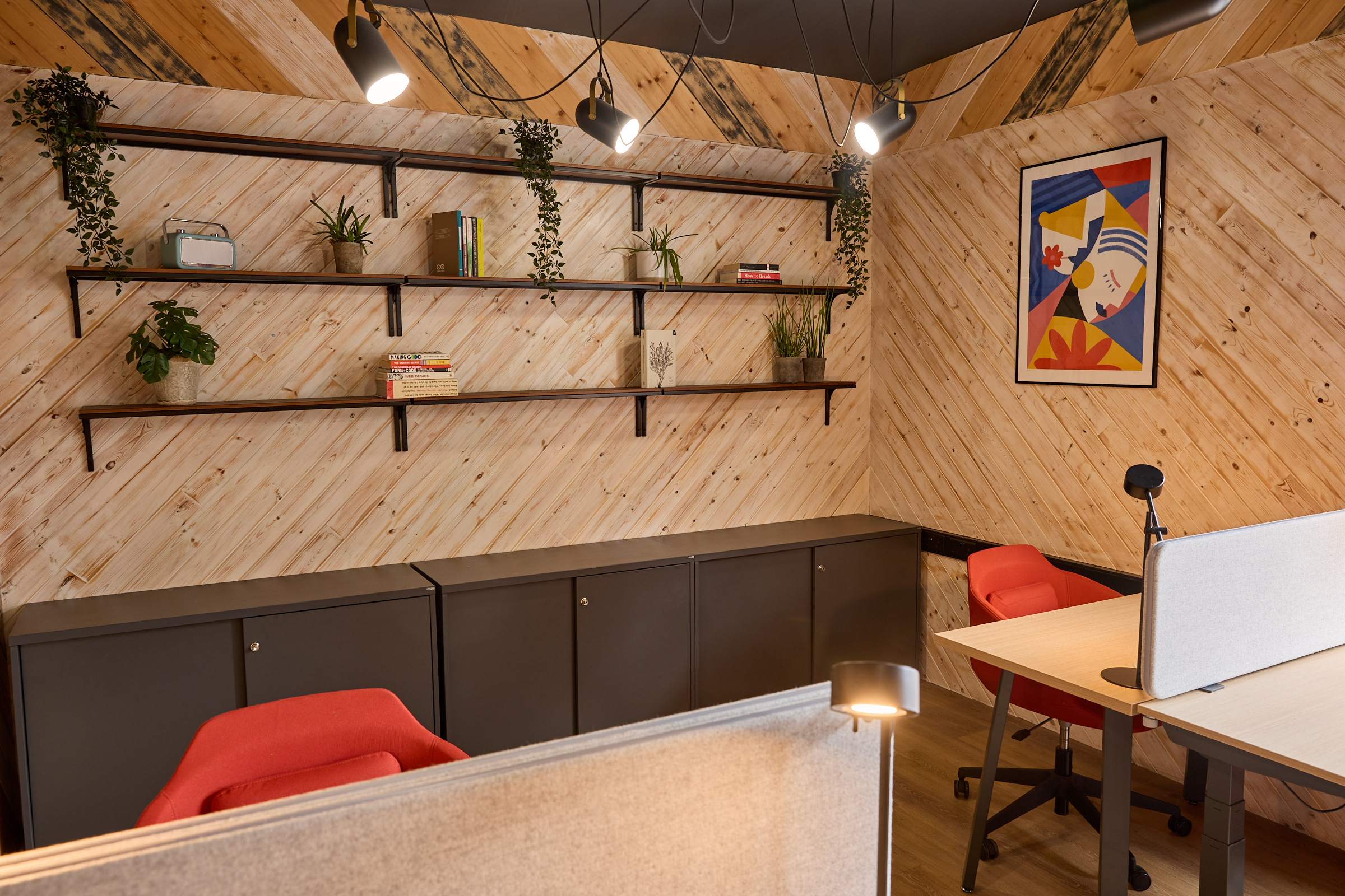 1 Person Coworking Desk