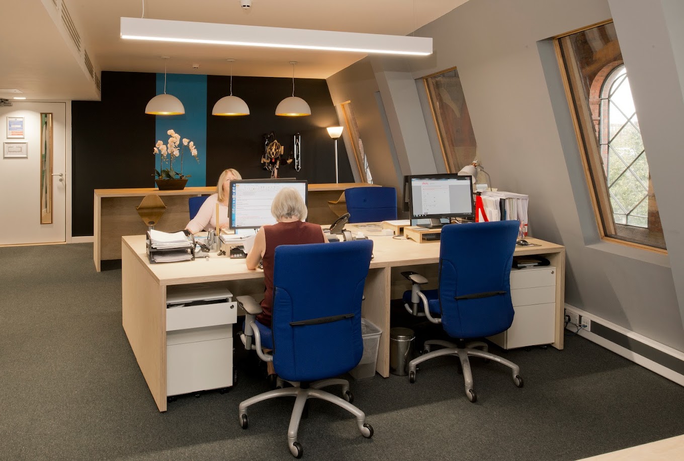 1 Person Virtual Office