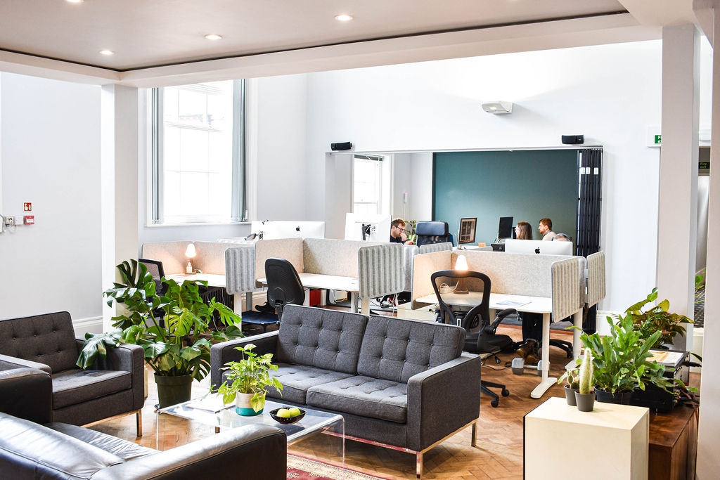 4 Person Coworking Desk