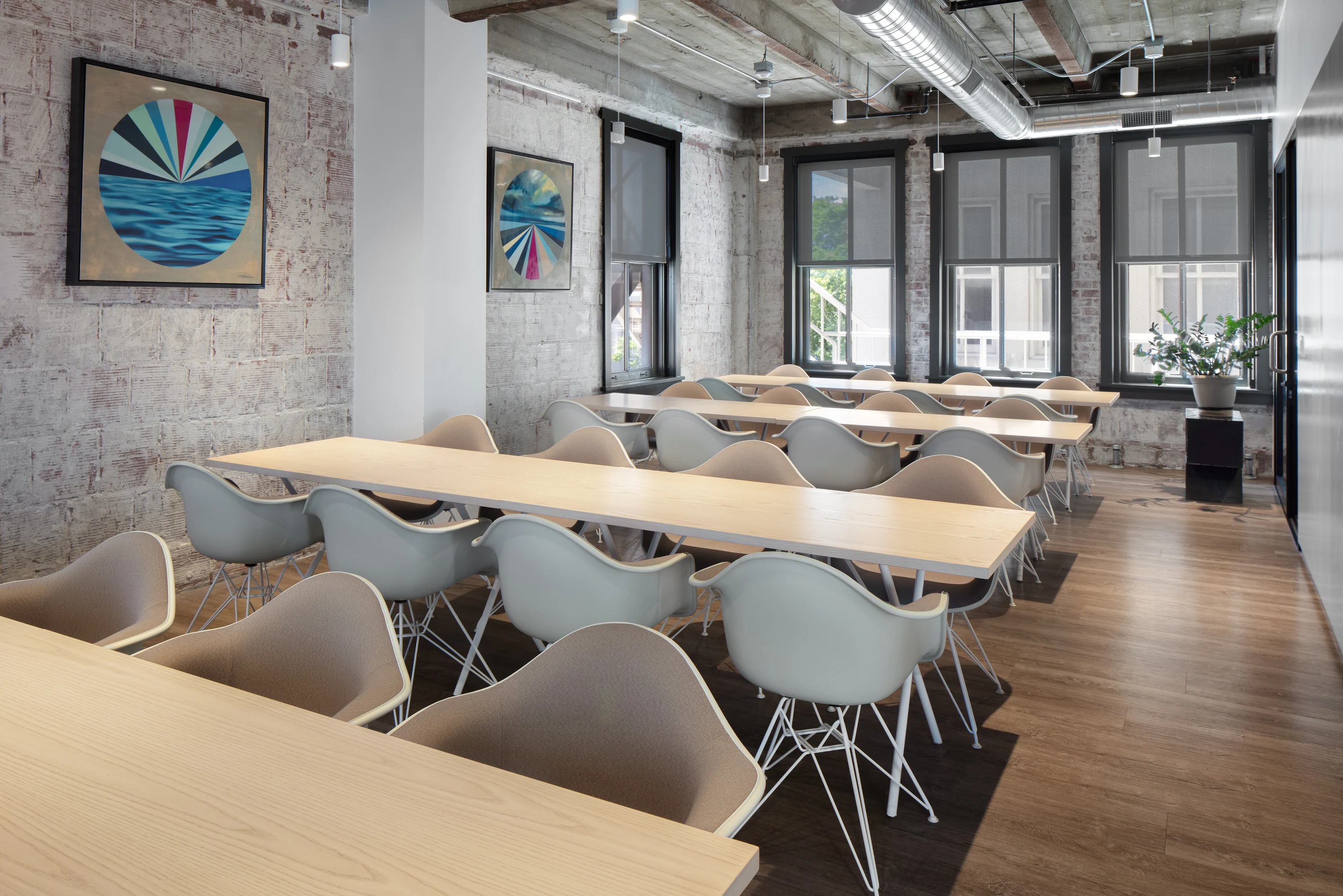 1 Person Private Office