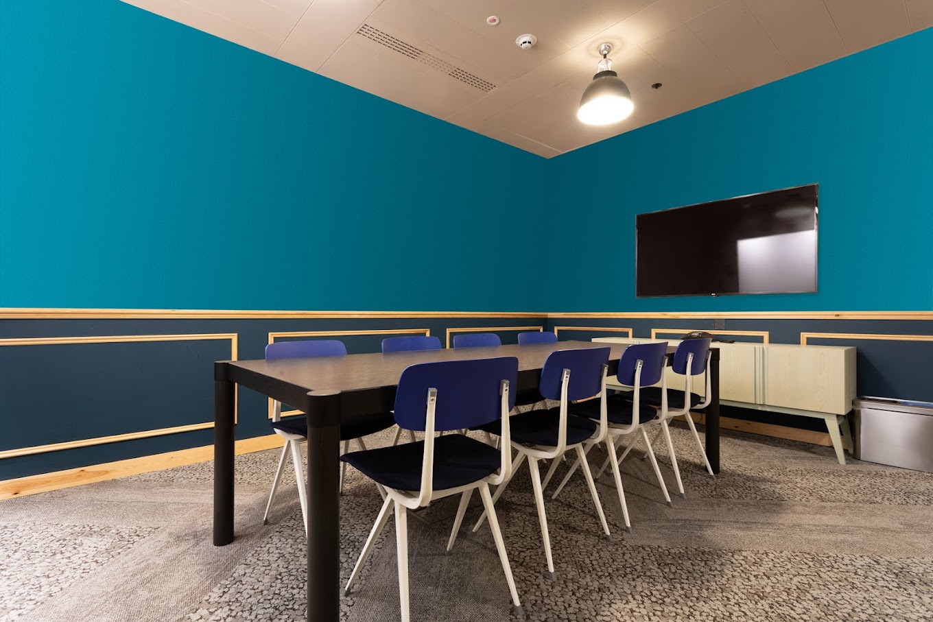 3 Person Coworking Desk