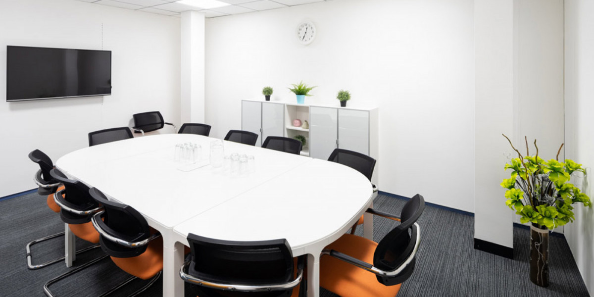 9 Person Private Office