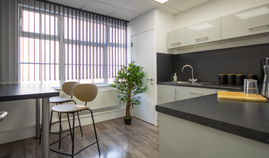 1 Person Coworking Desk