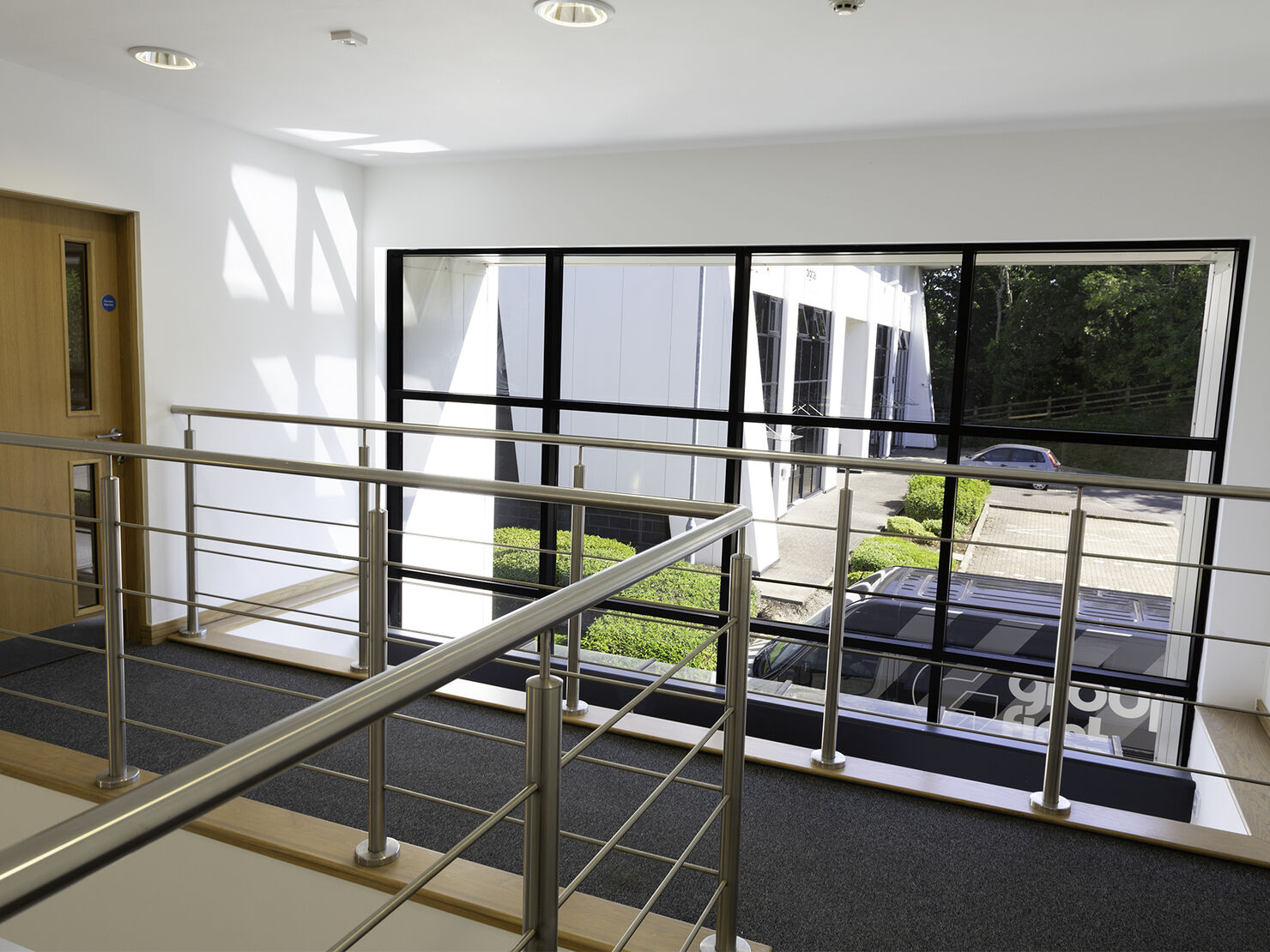 5 Person Private Office