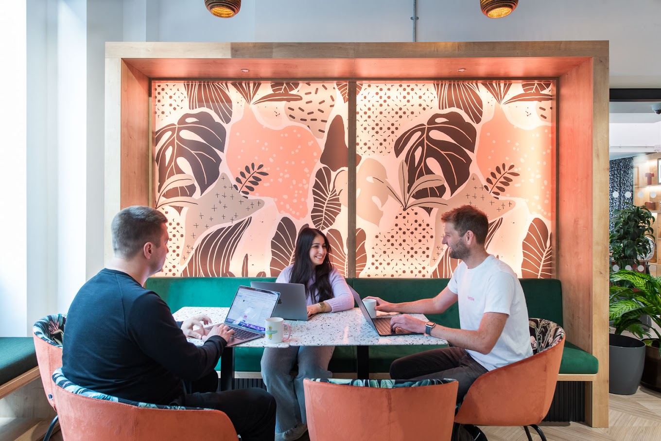 6 Person Coworking Desk