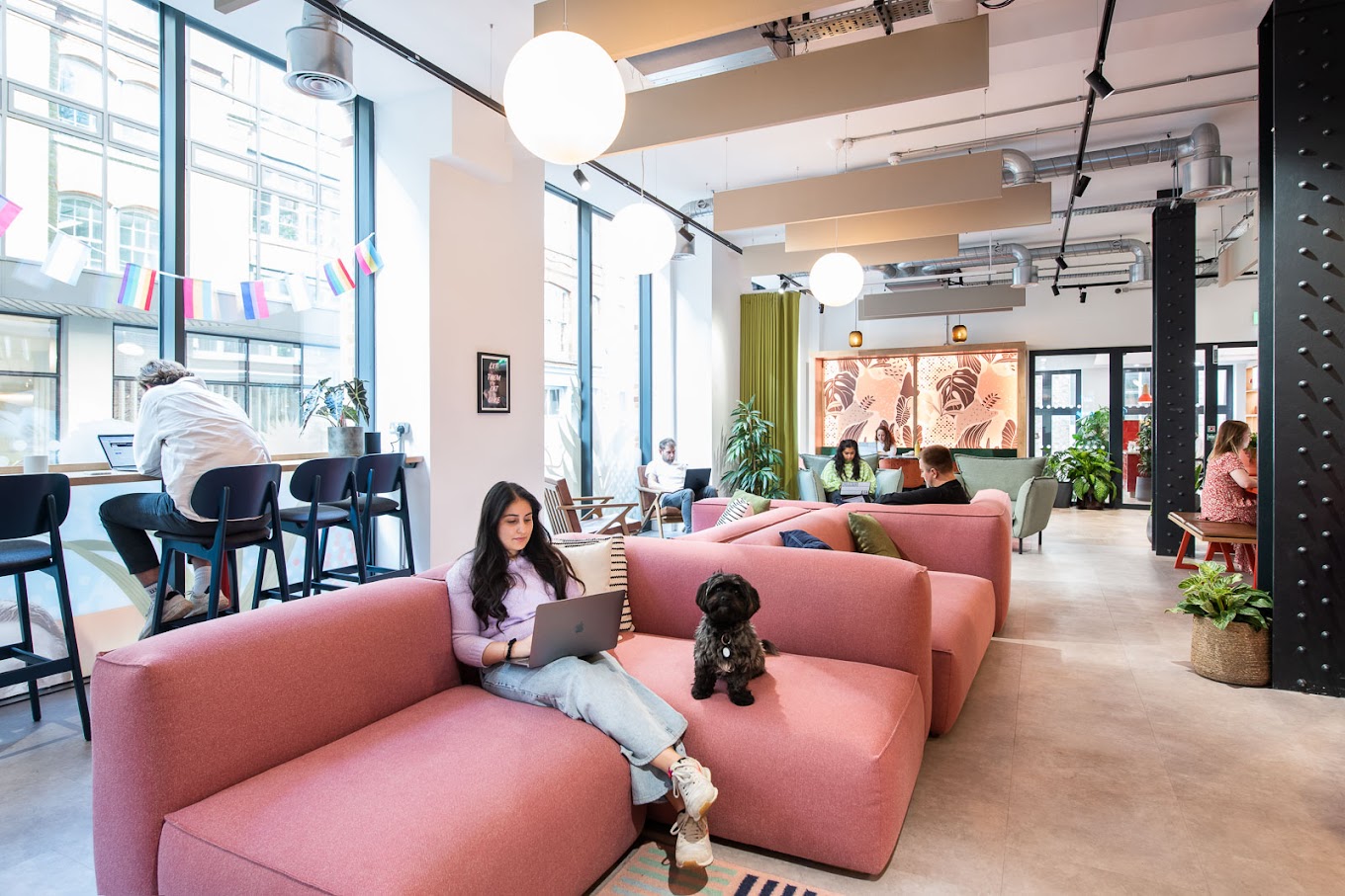 9 Person Coworking Desk