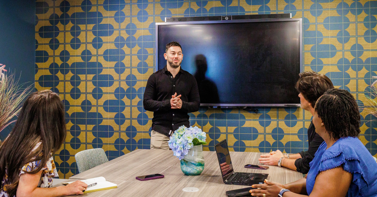 31 Person Private Office