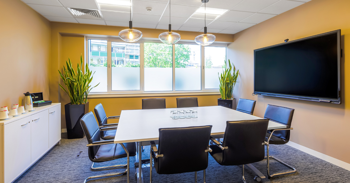 11 Person Private Office