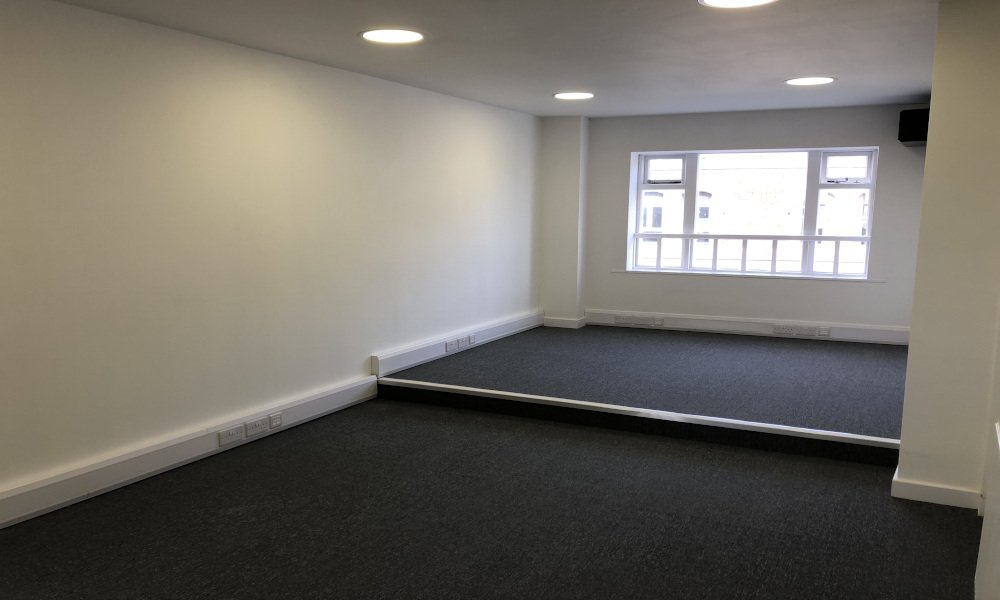 7 Person Private Office