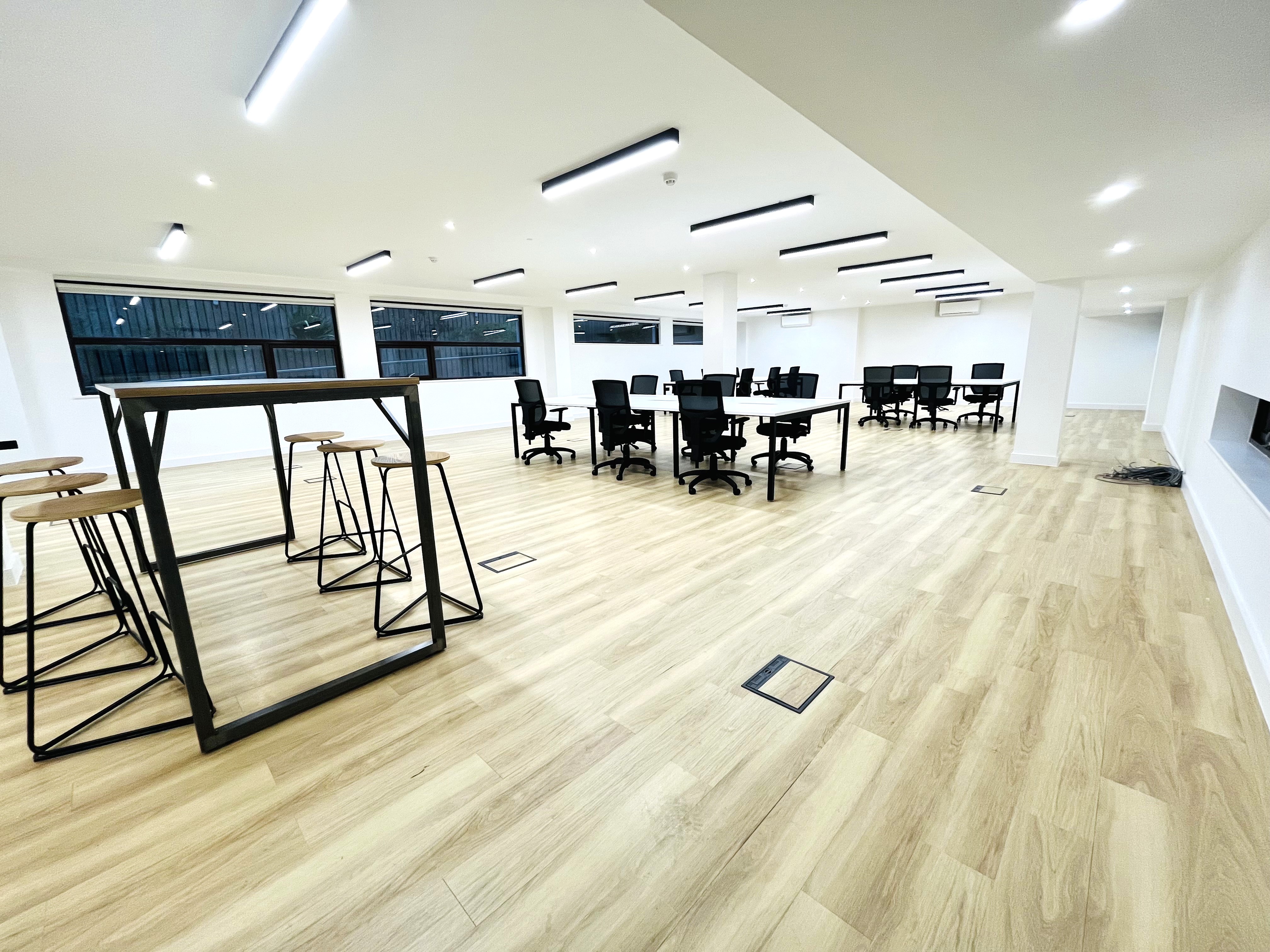 4 Person Private Office