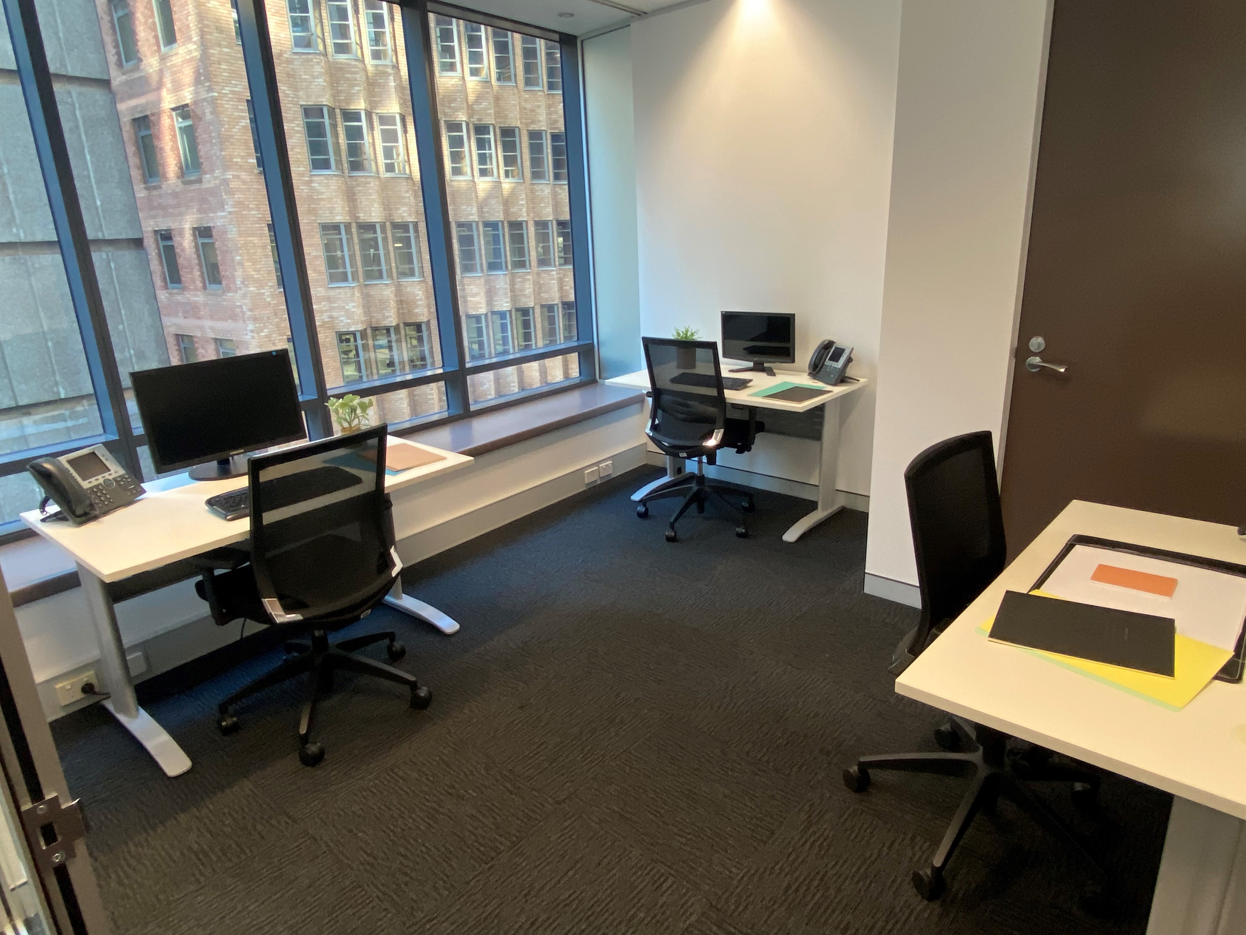 1 Person Coworking Desk