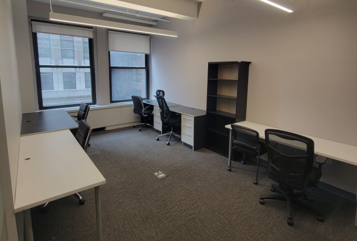 4 Person Private Office