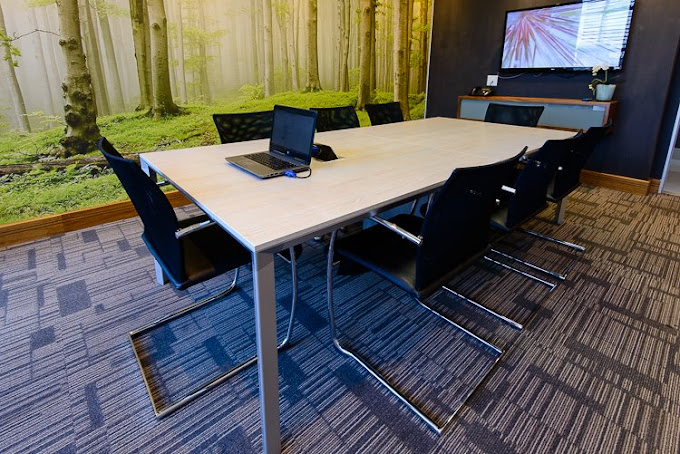 5 Person Private Office